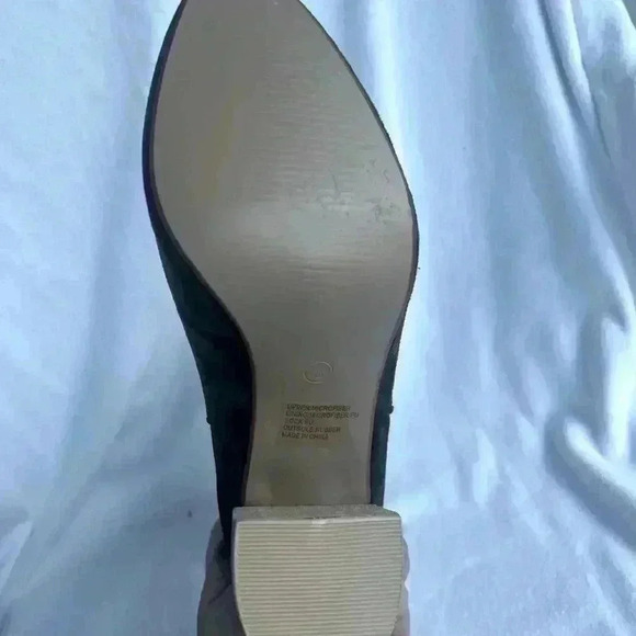 CCOCCI Darby Army Green Suede Heeled Slouch Boot Size 8 . Never worn. - Picture 8 of 11